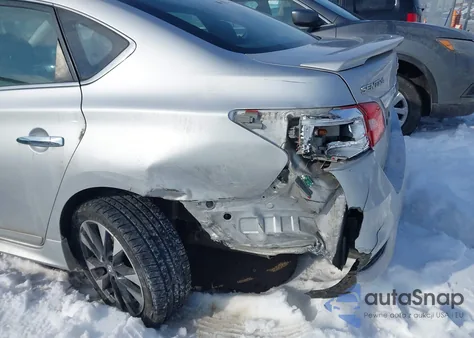 2018 Nissan Sentra Sr Turbo z USA, uszkodzony, nr VIN 3N1CB7AP2JY227017